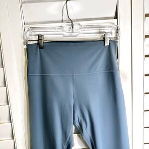 lululemon High-Rise Crop with Pockets 23"